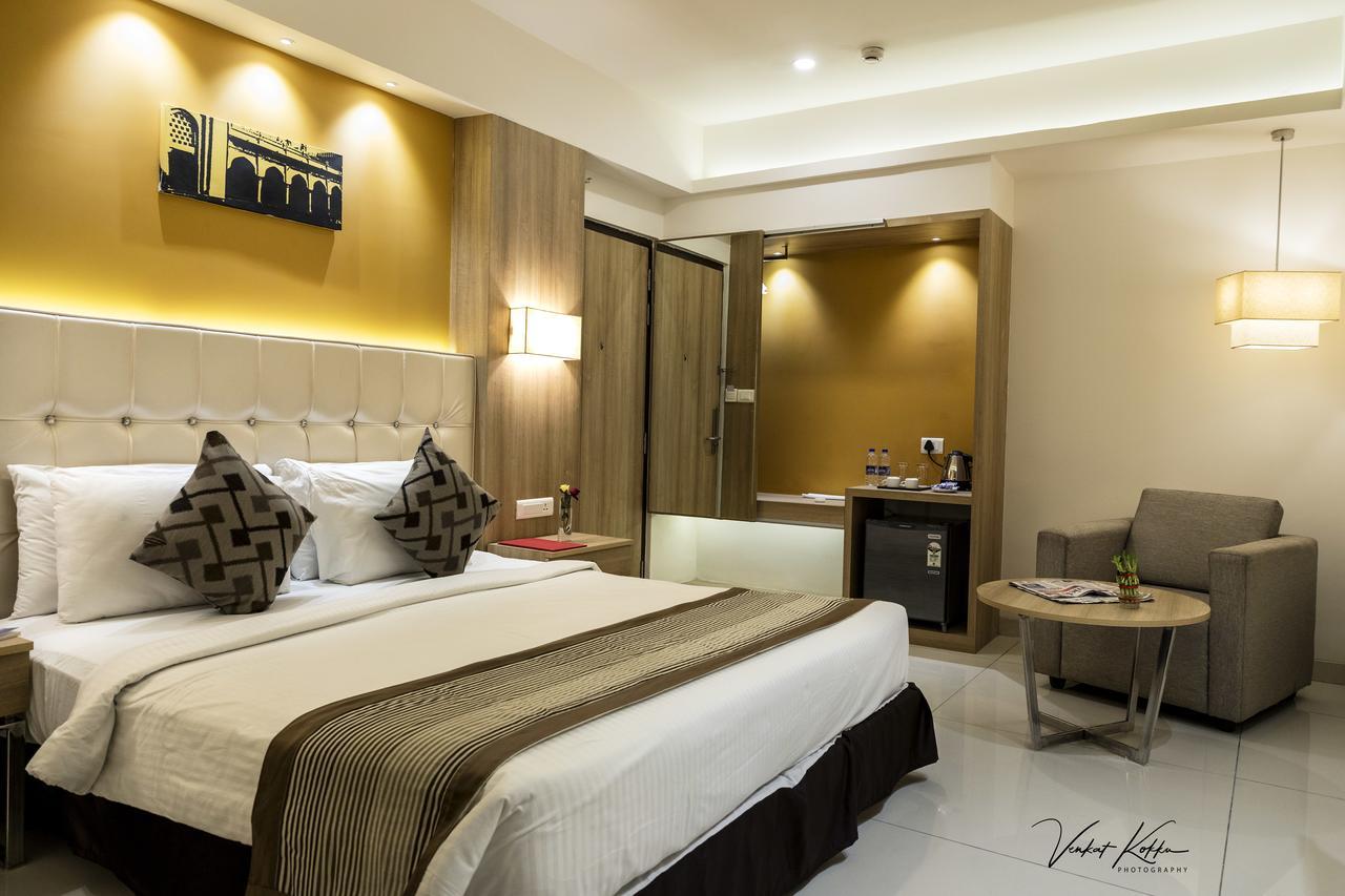 Hotel Citycentral Виджаявада Экстерьер фото