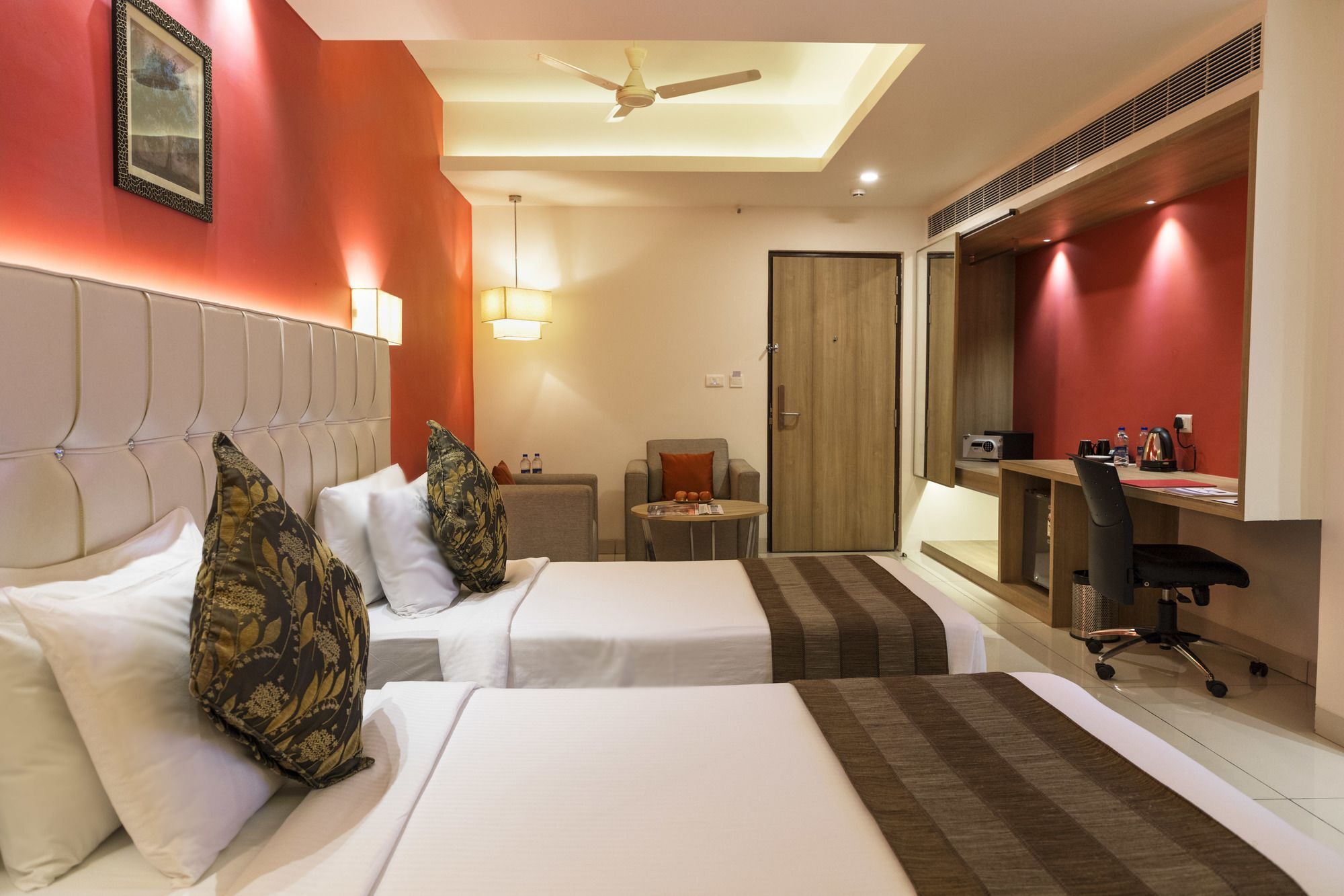 Hotel Citycentral Виджаявада Экстерьер фото
